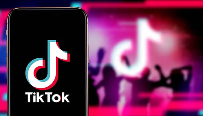 The Top 10 Funniest TikTok Trends